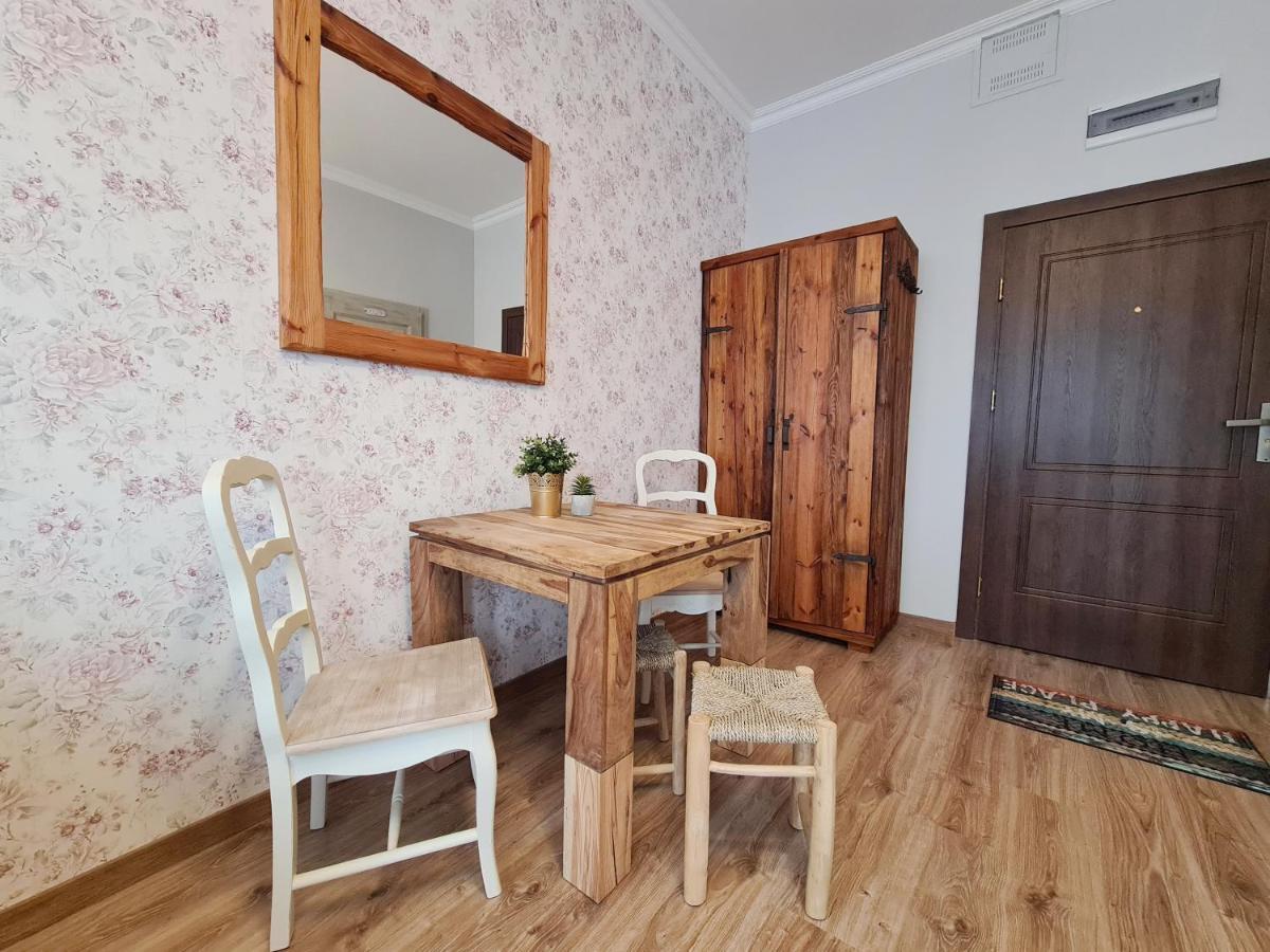 Appartement Apartament Starowka 8 à Stary Toruń Extérieur photo