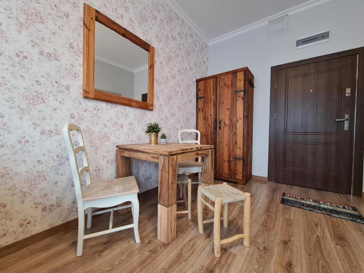 Appartement Apartament Starowka 8 à Stary Toruń Extérieur photo